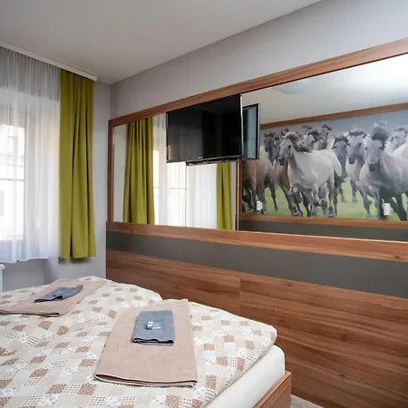Hotell U Kone 3*