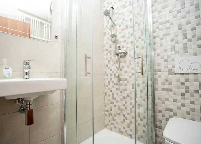 U Kone Hotell Beroun (Central Bohemian)